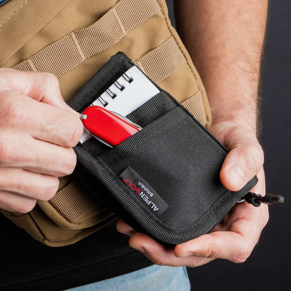 ALPENWOLF EDC-TASCHE NEXUS – vielseitiger Organizer mit Patchfläche