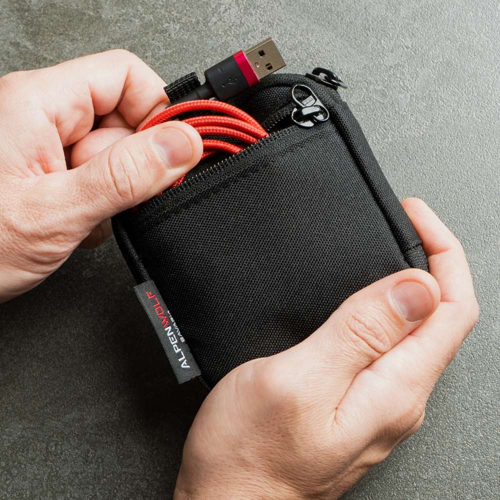 ALPENWOLF EDC-TASCHE NOVA – kompakter Organizer mit Reißverschluss