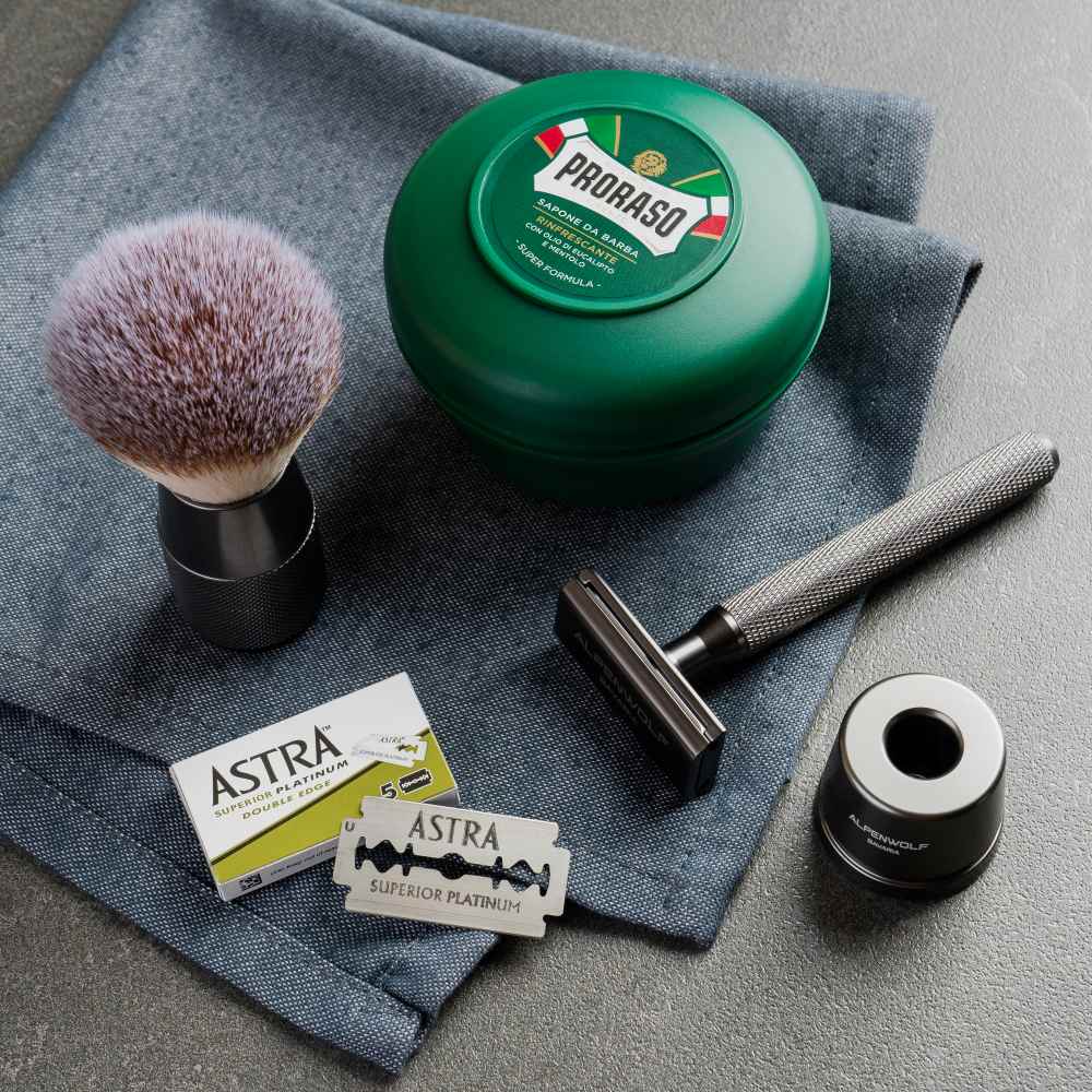 Rasur Geschenkset – ALPENWOLF Hobel, Pinsel &amp; Proraso