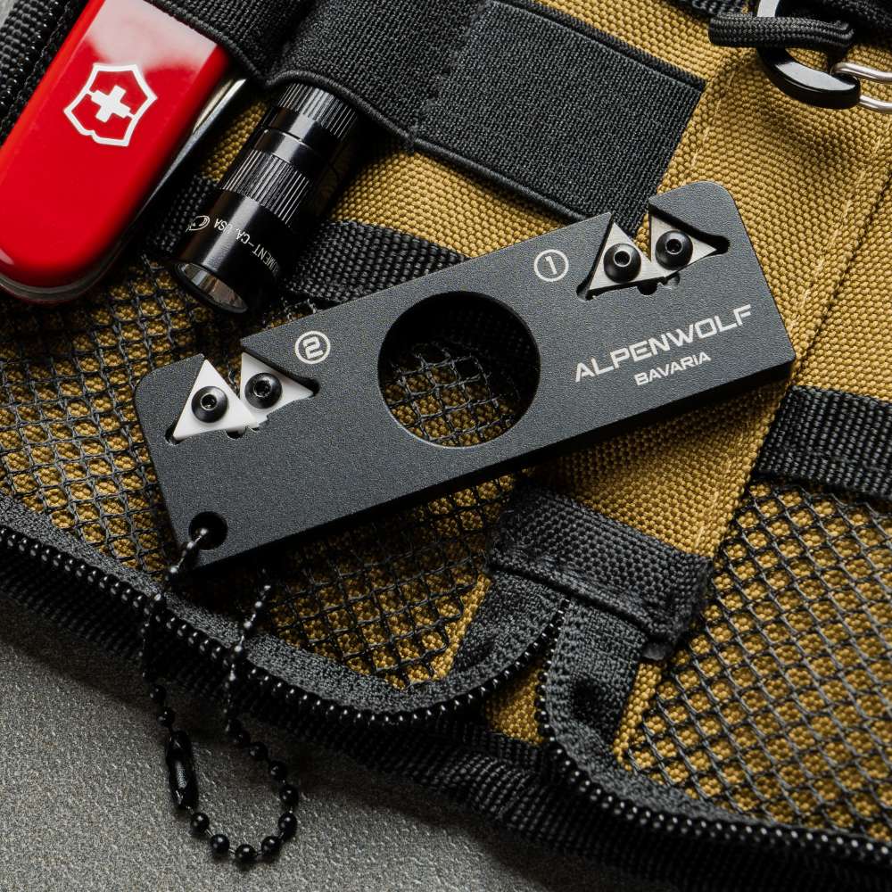 ALPENWOLF Messerschärfer – 2-Stufen Pocket Sharpener für unterwegs